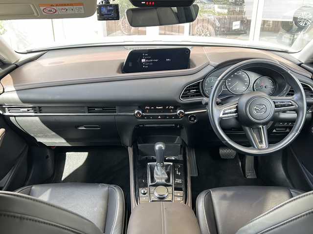 マツダ ＣＸ－３０ 20S Lパッケージ 静岡県 2020(令2)年 3.8万km スノーフレイクホワイトパールマイカ 純正SDナビ/・CD/・DVD/・フルセグＴＶ/・Bluetooth/・USB/・HDMI/・AM/・FM/主要装備/・衝突軽減/・レーンキープ/・追従クルコン/・BSM/・アラウンドビューモニター/・前後コーナーセンサー/・MTモード付/・電動リアゲート/・D席パワーシート/・シートヒーターD/N席/・ハンドルヒーター/・ビルトインETC/・前後ドラレコ/・LEDオートライト/・オートハイビーム/・電動パーキングブレーキ/・オートホールド/・純正フロアマット/・純正アルミホイール
