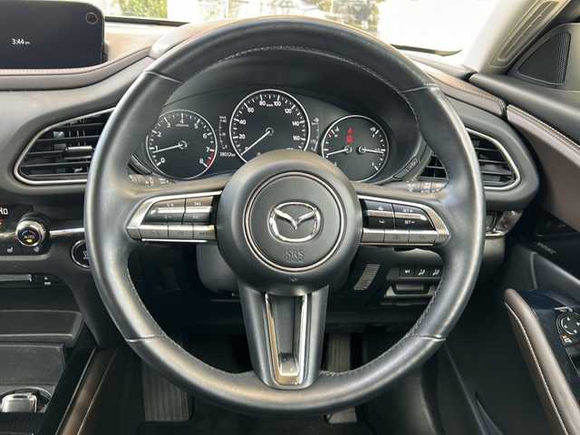 マツダ ＣＸ－３０ 20S Lパッケージ 静岡県 2020(令2)年 3.8万km スノーフレイクホワイトパールマイカ 純正SDナビ/・CD/・DVD/・フルセグＴＶ/・Bluetooth/・USB/・HDMI/・AM/・FM/主要装備/・衝突軽減/・レーンキープ/・追従クルコン/・BSM/・アラウンドビューモニター/・前後コーナーセンサー/・MTモード付/・電動リアゲート/・D席パワーシート/・シートヒーターD/N席/・ハンドルヒーター/・ビルトインETC/・前後ドラレコ/・LEDオートライト/・オートハイビーム/・電動パーキングブレーキ/・オートホールド/・純正フロアマット/・純正アルミホイール