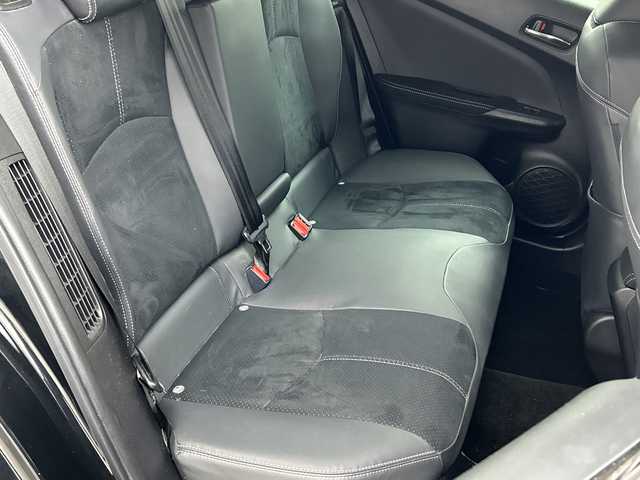 トヨタ プリウス ＰＨＶ S GRスポーツ 三重県 2021(令3)年 7.2万km アティチュードブラックマイカ 純正９型ナビ　/CD/DVD/BT/MSV/フルセグTV/前後ドライブレコーダー　/ハーフレザーシート/シートヒーター　　/レーダークルーズコントロール　/オートハイビーム　/バックカメラ　/ステアリングリモコン　/１００Ｖ充電　/ミラー型ＧＰＳレーダー　/ＥＴＣ/フォグライト/スペアキー有り