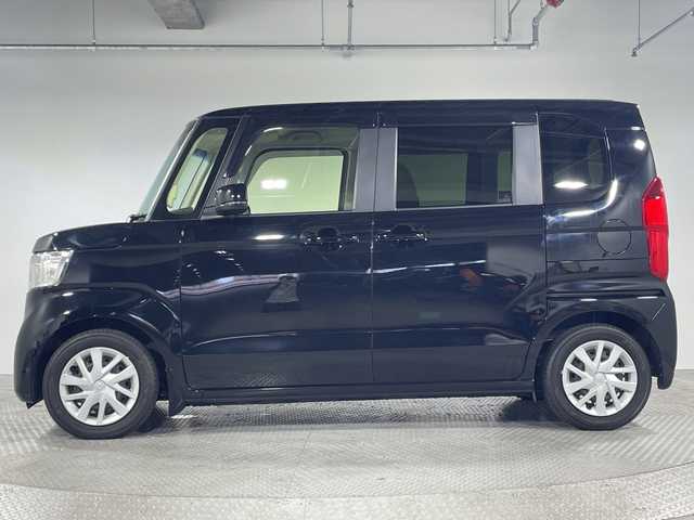 ホンダ Ｎ ＢＯＸ G L ターボ ホンダセンシング 神奈川県 2020(令2)年 5.6万km クリスタルブラックパール 純正８型メモリーナビゲーション【VXU-207NBI】/フルセグ　CD DVD　Bluetooth　SD　MUSICRACK/バックカメラ/ターボ/両側電動スライドドア【サンシェード】/ホンダセンシング/衝突軽減ブレーキ/誤発進抑制機能/後方誤発進抑制機能/歩行者事故低減ステアリング/先行車発進お知らせ機能/アダブティブクルーズコントロール/車線維持支援システム/オートハイビーム/標識認識機能/路外逸脱抑制機能/アイドリングストップ/リアクリアランスソナー/前席シートヒーター/革巻きステアリング【スイッチ】/パドルシフト/前席USB電源ソケット/ECON/ビルトインETC/プッシュスタート/スマートキー/LEDヘッドライト/オートライト/スペアキー