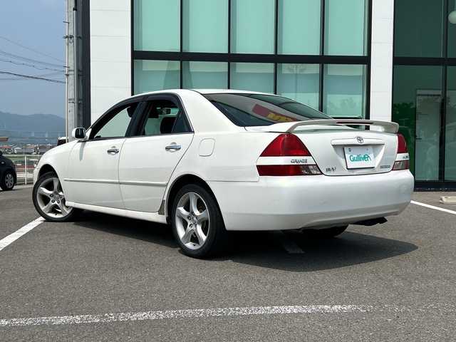 トヨタ マークⅡ グランデ iR－V 和歌山県 2001(平13)年 5.8万km ホワイトパールクリスタルシャイン 純正オーディオ/AM/FM/CD/MD/ETC/サンルーフ/オートライト/フォグランプ/電動格納ミラー