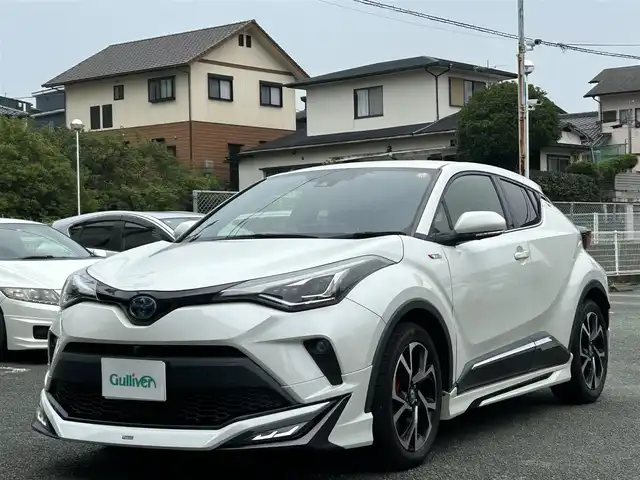 トヨタ Ｃ－ＨＲ G 熊本県 2020(令2)年 4.8万km ホワイトパールクリスタルシャイン モデリスタエアロ/ワンオーナー/プッシュスタート/純正ディスプレイオーディオ/（フルセグTV・BTオーディオ）/全方位カメラ/ビルトインETC/前後ドライブレコーダー/純正18インチAW/前後キャリパー/レーダークルーズ/ハーフレザーシート/LEDヘッドライト/オートライト/フォグライト/前後コーナーセンサー/横滑り防止装置/ウィンカーミラー/純正フロアマット/新車保証書/取扱説明書/スマートスペアキー×1本