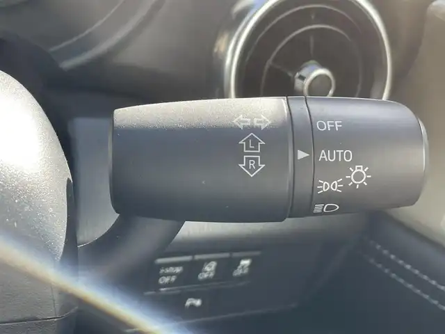マツダ ロードスター ＲＦ RS 熊本県 2023(令5)年 2.1万km ジルコンサンドメタリック 純正ナビ/（/BT/CD/DVD/USB/AM/FM/AUX)/・フルセグTV/・Apple CarPlay/Android Auto/i-ACTIVSENSE/・スマートシティブレーキサポート/・ブラインドスポットモニタリング/・車線逸脱警報システム/・交通標識認識システム/・ドライバーアテンションアラート/・アダプティブLEDヘッドライト/横滑り防止/クリアランスソナー/社外17インチAW/革巻きステアリング/・ステアリングリモコン/オートライト/・LEDヘッドライト/ハーフレザーシート/・D/Nシートヒーター/電動格納ミラー/純正フロアマット/スマートキー/・スペアキー×１