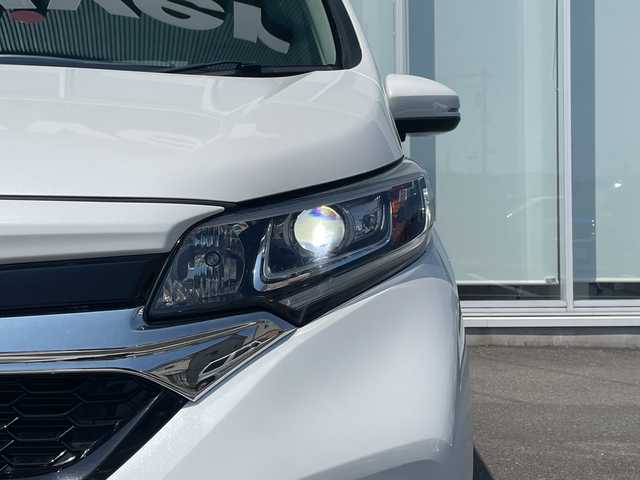 ホンダ フリード＋ G ホンダセンシング 神奈川県 2021(令3)年 2.6万km プラチナホワイトパール 純正９インチＳＤナビＴＶ　CD/DVD/Bluetooth/両側パワースライドドア　/前後ドライブレコーダー　/バックカメラ　/純正ＥＴＣ　/前席シートヒーター　/追従型クルーズコントロール　/ハーフレザーシート　/フォグランプ　/LED/レーンキープアシスト/衝突被害軽減システム/カーテンエアバッグ