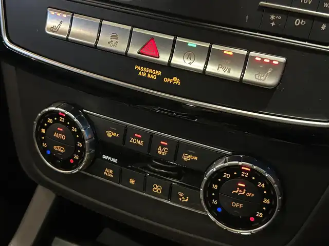 メルセデス・ベンツ ＧＬＳ３５０ｄ 4マチックスポーツ 道央・札幌 2017(平29)年 6.2万km ダイヤモンドホワイト ダイヤモンドホワイト/パノラミックスライディングルーフ/パナメリカーナグリル/harman/kardonサラウンド/本革シート/シートヒーター/レーダーセーフティパッケージ/carrozzeriaリアモニター/純正HDDナビ/フルセグTV/CD/DVD/SD/USB/Bluetooth/360°カメラ/パークトロニック/AIRMATICサスペンション/LEDインテリジェントライトシステム/アダプティブハイビームアシストプラス/パワーテールゲート
