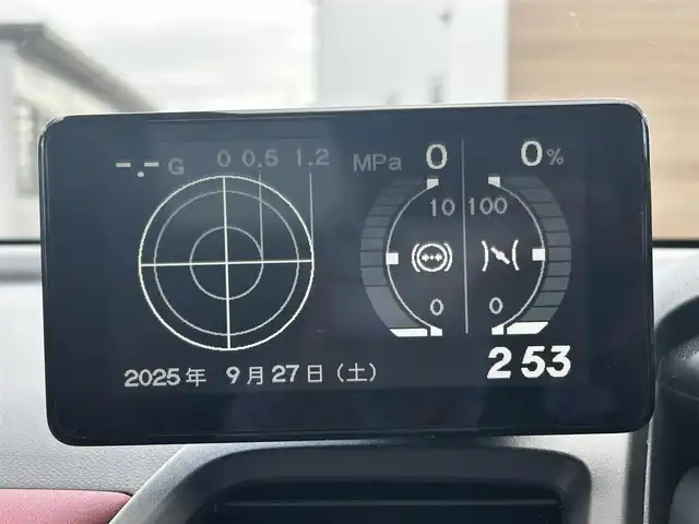ホンダ Ｓ６６０ モデューロX バージョンZ 福島県 2021(令3)年 0.1万km プレミアムスターホワイトP Modulo X 特別仕様車（Version Z）/6F/特別仕様車専用装備/・専用ブラックアクティブスポイラー（ガーニーフラップ付）/・専用Version Zロゴ入りアルミ製コンソールプレート/・ブラックエンブレム/ModuloX共通装備/・専用スポーツレザーシート/（本革×ラックス スェード(R)/ボルドーレッド×ブラック/Modulo Xロゴ入り）/・本革巻ステアリングホイール/・チタン製シフトノブ×アルカンターラシフトブーツ/（グレーステッチ）/・専用アルカンターラ(R)×本革製サイドブレーキカバー/・グリル一体型専用フロントバンパー/・専用カラードドアミラー/・ロールトップ（ボルドーレッド）/・専用サスペンション（5段階減衰力調整機構付）/ModuloR15アルミホイール/純正ディスプレイオーディオ/「AM/FM/BT/HDMI」/バックカメラ/前席シートヒーター・クーラー/ETC/プッシュスタート/キーレスエントリー/取説・保証書・スペアキー有