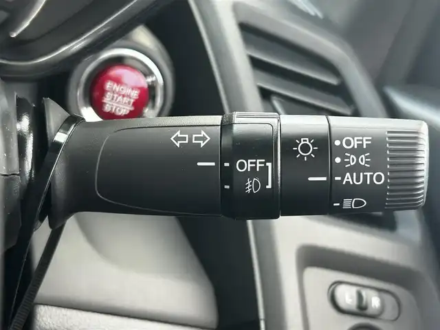 ホンダ Ｓ６６０ モデューロX バージョンZ 福島県 2021(令3)年 0.1万km プレミアムスターホワイトP Modulo X 特別仕様車（Version Z）/6F/特別仕様車専用装備/・専用ブラックアクティブスポイラー（ガーニーフラップ付）/・専用Version Zロゴ入りアルミ製コンソールプレート/・ブラックエンブレム/ModuloX共通装備/・専用スポーツレザーシート/（本革×ラックス スェード(R)/ボルドーレッド×ブラック/Modulo Xロゴ入り）/・本革巻ステアリングホイール/・チタン製シフトノブ×アルカンターラシフトブーツ/（グレーステッチ）/・専用アルカンターラ(R)×本革製サイドブレーキカバー/・グリル一体型専用フロントバンパー/・専用カラードドアミラー/・ロールトップ（ボルドーレッド）/・専用サスペンション（5段階減衰力調整機構付）/ModuloR15アルミホイール/純正ディスプレイオーディオ/「AM/FM/BT/HDMI」/バックカメラ/前席シートヒーター・クーラー/ETC/プッシュスタート/キーレスエントリー/取説・保証書・スペアキー有