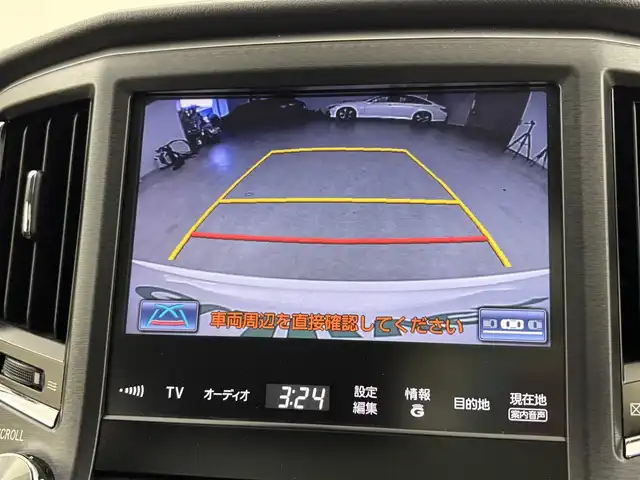 トヨタ クラウン ハイブリッド アスリートS 福岡県 2013(平25)年 6.1万km ホワイトパールクリスタルシャイン ムーンルーフ　/Ｆ／Ｒリップスポイラー　/純正ナビ／フルセグＴＶ　/バックカメラ　/前後ドライブレコーダー　/レーダー探知機　/レーダークルコン　/コーナーセンサー　/衝突軽減ブレーキ　/レーンキープ　/シートベンチレーション／ヒーター　/ＬＥＤヘッドライト　/サマータイヤ付きTRDアルミホイール積込
