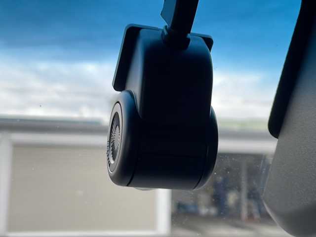 ダイハツ アトレー バン RS 道北・旭川 2022(令4)年 0.9万km オフビートカーキM /4WD//禁煙車//純正メモリーナビ/BT・CD・DVD・SD・USB・フルセグ//両側パワースライドドア//ウェルカムオープン//バックカメラ//ルーフコンソールBOX//衝突軽減ブレーキ//レーンキープアシスト//誤発進抑制装置//コーナーセンサー//アイドリングストップ//AAC//ビルトインETC//ドライブレコーダー//オートライト//オートハイビーム//LEDライト//フォグランプ//純正フロアマット//ドアバイザー//保証書//取説