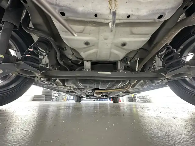 ダイハツ タント カスタム RS トップED SA 滋賀県 2015(平27)年 7.9万km ナイトシャドーパープルクリスタルM 純正ナビ/【Bluetooth/CD/DVD/フルセグTV】/バックカメラ/ETC/ハーフレザーシート/LEDライト/両側パワースライドドア/衝突被害軽減システム/ステアリングスイッチ/スマートキー/オートエアコン