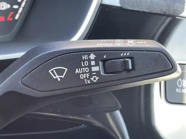 アウディ Ｑ３ SB 35TDIクワトロ Sライン 三重県 2021(令3)年 3.5万km グレー ベーシックＰＫＧ/アシスタンスＰＫＧ/ＡＣＣ/３６０°カメラ/前後ドラレコ/ブラインドスポット/ハーフレザー/シートヒーター/バーチャルコックピット/純正ナビ/ｃａｒｐｌａｙ/純正１９インチＡＷ