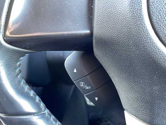 スバル レヴォーグ 1．6GT－S アイサイト 新潟県 2015(平27)年 12.9万km クリスタルブラックシリカ 純正メモリナビ/(Bluetooth/AM/FM/CD/DVD)/フルセグTV/レーダークルーズコントロール/衝突軽減システム/バックカメラ/4WD/パドルシフト/パワーシート(前席)/STIフロントスポイラー/純正AW付サマータイヤ/純正フロアマット/プッシュスタート/ETC