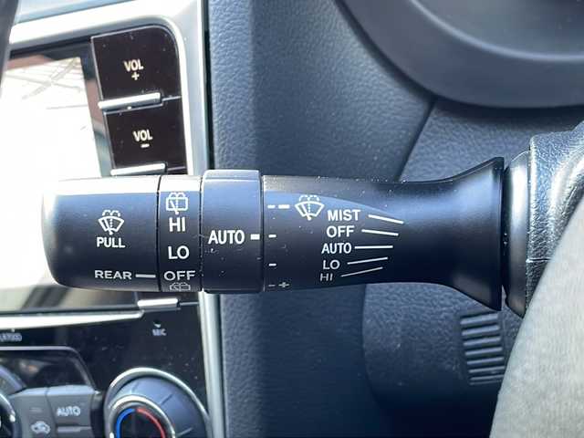 スバル レヴォーグ 1．6GT－S アイサイト 新潟県 2015(平27)年 12.9万km クリスタルブラックシリカ 純正メモリナビ/(Bluetooth/AM/FM/CD/DVD)/フルセグTV/レーダークルーズコントロール/衝突軽減システム/バックカメラ/4WD/パドルシフト/パワーシート(前席)/STIフロントスポイラー/純正AW付サマータイヤ/純正フロアマット/プッシュスタート/ETC