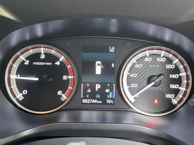 三菱 デリカＤ：５ G パワーパッケージ 滋賀県 2024(令6)年 0.3万km ブラックダイヤモンド 純正10.1インチナビ/（Bluetooth/フルセグTV/CD/DVD）/全方位カメラ/両側パワースライドドア/追従クルーズコントロール/LEDヘッドライト/オートハイビーム/レーンキープアシスト/センターデフロック/衝突軽減ブレーキ/D席パワーシート/D席・N席シートヒーター/電動パーキングブレーキ/オートブレーキホールド/電動リアゲート/盗難防止装置/ステアリングヒーター/プッシュスタート/スマートキー