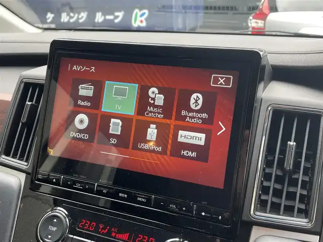 三菱 デリカＤ：５ G パワーパッケージ 滋賀県 2024(令6)年 0.3万km ブラックダイヤモンド 純正10.1インチナビ/（Bluetooth/フルセグTV/CD/DVD）/全方位カメラ/両側パワースライドドア/追従クルーズコントロール/LEDヘッドライト/オートハイビーム/レーンキープアシスト/センターデフロック/衝突軽減ブレーキ/D席パワーシート/D席・N席シートヒーター/電動パーキングブレーキ/オートブレーキホールド/電動リアゲート/盗難防止装置/ステアリングヒーター/プッシュスタート/スマートキー