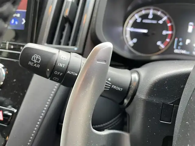 三菱 デリカＤ：５ G パワーパッケージ 滋賀県 2024(令6)年 0.3万km ブラックダイヤモンド 純正10.1インチナビ/（Bluetooth/フルセグTV/CD/DVD）/全方位カメラ/両側パワースライドドア/追従クルーズコントロール/LEDヘッドライト/オートハイビーム/レーンキープアシスト/センターデフロック/衝突軽減ブレーキ/D席パワーシート/D席・N席シートヒーター/電動パーキングブレーキ/オートブレーキホールド/電動リアゲート/盗難防止装置/ステアリングヒーター/プッシュスタート/スマートキー