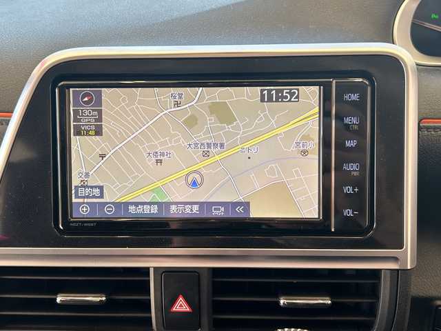 トヨタ シエンタ G クエロ 埼玉県 2018(平30)年 2.7万km ラディアントグリーンM トヨタセーフティーセンス /純正メモリナビ/　　CD/DVD/BT/フルセグ /パノラミックビューモニター /両側パワースライドドア /LEDオートライト /ハーフレザーシート /シートヒーター /純正15インチアルミホイール /ステアリングヒーター /ステアリングスイッチ/ETC /禁煙車