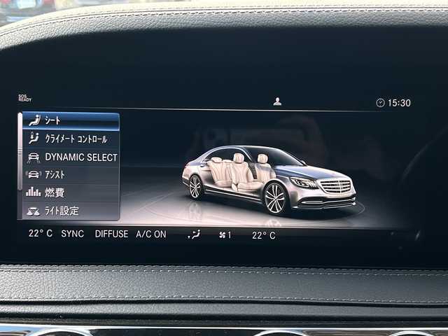メルセデス・ベンツ Ｓ４００ AMGライン 大阪府 2017(平29)年 4.4万km ダイヤモンドホワイト ダイワモンドホワイト（799）/パノラミックスライディングルーフ/レザーエクスクルーシブパッケージ/・Burmesterサウンドシステム/・ナッパレザーシート/・リラクゼーション機能/・シートヒータープラス/・マルチコントロールシートバック/・ドライビングダイナミックシート/・赤外線反射・ノイズ軽減ガラス/AMGライン/・AMGスタイリングパッケージ/・19インチAMG5スポークアルミニウム/・メルセデスロゴ付きブレーキキャリパー/・ドリルベンチレーテッドディスク/・ステンレスアクセル・ブレーキペダル/・ブラックハイグロスポプラウッドインテリアトリム/・ヘッドアップディスプレイ/・本革巻ウッドステアリング/12インチワイドディスプレイ/・フルセグ/BT/AM/FM/360°カメラ/メモリシート/パワーシート/シートヒーター/エアシート/レーダーセーフティーパッケージ/エアーバランスパッケージ/LEDヘッドライト/アンビエントライト64色/取扱説明書/保証書/スペアキー