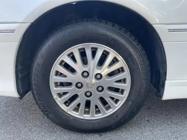 トヨタ クラウン ロイヤル ロイヤルエクストラFourLTD 鳥取県 2002(平14)年 12万km ホワイトパールクリスタルシャイン 4WD/メーカーナビ/CD/社外オンダッシュナビ/オートエアコン/リモコンキー/D席パワーシート/純正15AW/ABS/Wエアバック/オートライト/フォグランプ