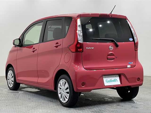 日産 デイズ X 栃木県 2014(平26)年 7万km ピンク 純正ナビ/(CD/フルセグTV/SD/USB)/全方位カメラ/禁煙車/スマートキー/プッシュスタート/アイドリングストップ/ウィンカーミラー/電動格納ミラー/純正フロアマット