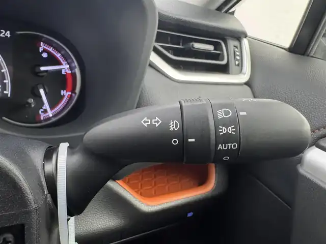 トヨタ ＲＡＶ４ アドベンチャー 愛知県 2020(令2)年 5.7万km アティチュードブラックマイカ ＴＲＤエアロ/社外ナビ（KENWOOD）　/（フルセグ／ＢＴ／ＣＤ／ＤＶＤ）　　/レーダークルーズコントロール　/バックモニター　/衝突軽減システム　/レーンキープアシスト　/運転席パワーシート　/ワイヤレス充電　/デジタルインナーミラー　/ドライブレコーダー/ETC/純正AW