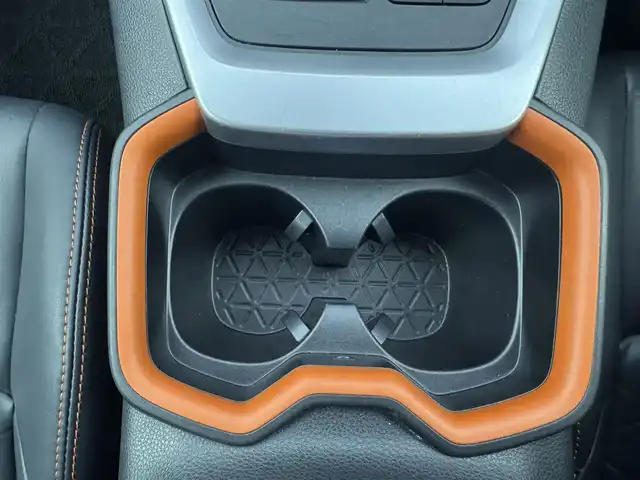 トヨタ ＲＡＶ４ アドベンチャー 愛知県 2020(令2)年 5.7万km アティチュードブラックマイカ ＴＲＤエアロ/社外ナビ（KENWOOD）　/（フルセグ／ＢＴ／ＣＤ／ＤＶＤ）　　/レーダークルーズコントロール　/バックモニター　/衝突軽減システム　/レーンキープアシスト　/運転席パワーシート　/ワイヤレス充電　/デジタルインナーミラー　/ドライブレコーダー/ETC/純正AW