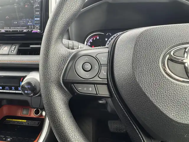 トヨタ ＲＡＶ４ アドベンチャー 愛知県 2020(令2)年 5.7万km アティチュードブラックマイカ ＴＲＤエアロ/社外ナビ（KENWOOD）　/（フルセグ／ＢＴ／ＣＤ／ＤＶＤ）　　/レーダークルーズコントロール　/バックモニター　/衝突軽減システム　/レーンキープアシスト　/運転席パワーシート　/ワイヤレス充電　/デジタルインナーミラー　/ドライブレコーダー/ETC/純正AW