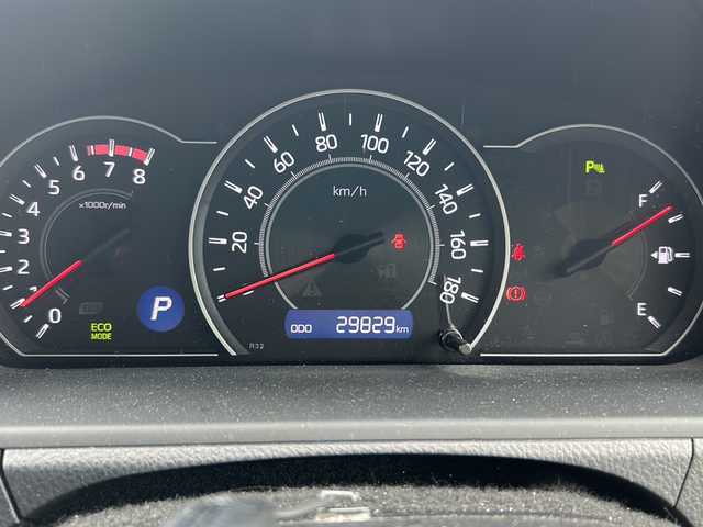 トヨタ ヴォクシー ZS 煌Ⅲ 京都府 2021(令3)年 3万km ホワイトパールクリスタルシャイン ワンオーナー/純正ナビ/・BT Audio/フルセグTV/CD/DVD/AM/FM/両側パワースライドドア/バックカメラ/クリアランスソナー/クルーズコントロール/プリクラッシュセーフティ/車線逸脱防止/横滑り防止/オートライト/オートハイビーム/オートリトラクタブルミラー/ビルトインETC/ドライブレコーダー/アイドリングストップ/ステアリングスイッチ/3列シート/プッシュスタート/純正フロアマット/保証書/取説