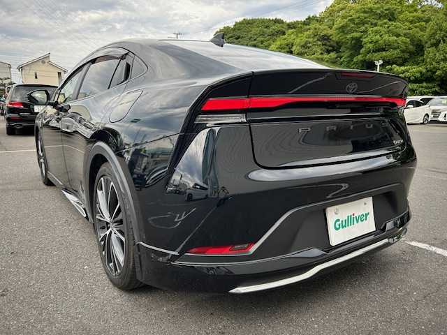 トヨタ プリウス G 大阪府 2023(令5)年 1.2万km アティチュードブラックマイカ ワンオーナー/モデリスタエアロ/純正ディスプレイオーディオ/バックカメラ/衝突被害軽減システム/レーンキープアシスト/コーナーセンサー/オートマチックハイビーム/オートライト/純正アルミホイール/純正フロアマット/シートヒーター/ドライブレコーダー/2.0ETC/プッシュスタートボタン/LEDヘッドライト/スペアキー×1