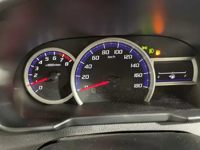 トヨタ タンク カスタムG 福岡県 2017(平29)年 1.2万km マゼンタベリーマイカM 純正ナビ/Bluetooth/フルセグTV/CD/DVD/両側パワースライドドア/クルーズコントロール/アイドリングストップ/横滑り防止装置/オートエアコン/ステアリングスイッチ/スマートキー/純正14インチアルミホイール/LEDオートライト/電動格納ミラー