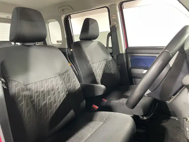 トヨタ タンク カスタムG 福岡県 2017(平29)年 1.2万km マゼンタベリーマイカM 純正ナビ/Bluetooth/フルセグTV/CD/DVD/両側パワースライドドア/クルーズコントロール/アイドリングストップ/横滑り防止装置/オートエアコン/ステアリングスイッチ/スマートキー/純正14インチアルミホイール/LEDオートライト/電動格納ミラー
