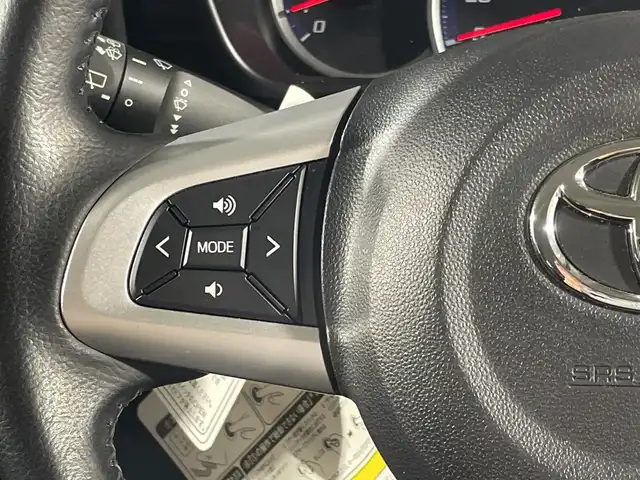 トヨタ タンク カスタムG 福岡県 2017(平29)年 1.2万km マゼンタベリーマイカM 純正ナビ/Bluetooth/フルセグTV/CD/DVD/両側パワースライドドア/クルーズコントロール/アイドリングストップ/横滑り防止装置/オートエアコン/ステアリングスイッチ/スマートキー/純正14インチアルミホイール/LEDオートライト/電動格納ミラー