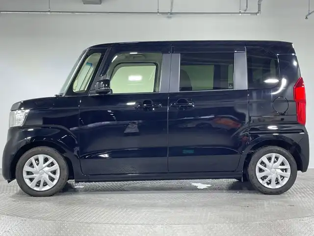 ホンダ Ｎ ＢＯＸ L ターボ 神奈川県 2022(令4)年 1.8万km クリスタルブラックパール 純正7インチナビ　（VXM-224VFi）　/フルセグTV/BT/SD/CD/DVD/USB　/バックカメラ　/ホンダセンシング　/衝突軽減ブレーキ　/路外逸脱抑制機能　/アダプティブクルーズコントロール　/パーキングセンサー　/両側パワースライドドア　/パドルシフト　/革巻きステアリング　/電子制御パーキングブレーキ　/オートホールド　/ウィンカーミラー　/ドアバイザー　/スペアキー