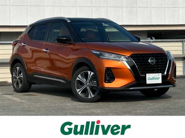 日産 キックス X ツートーンインテリアED 静岡県 2020(令2)年 3.2万km プレミアムホライズンオレンジ/ピュアブラック 2トーン エマージェンシーブレーキ/純正メモリーナビ/全周囲カメラ/ＢＴオーディオ/ＤＶＤ再生/ドラレコ/ＥＴＣ/デジタルミラー/合皮シート/ハンドルヒーター/ＬＥＤヘッドライト/フォグライト/純正フロアマット/純正１７ＡＷ