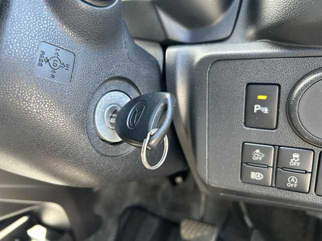 ダイハツ ミラ イース L SAⅢ 徳島県 2018(平30)年 4.1万km スカイブルーメタリック 社外ナビ  AVN138MW/（ラジオ/CD/ワンセグ/USB）/前後コーナーセンサー/レーンキープアシスト/純正フロアマット/アイドリングストップ/ドアバイザー/クリアランスソナー/オートマチックハイビーム/衝突被害軽減システム/盗難防止装置
