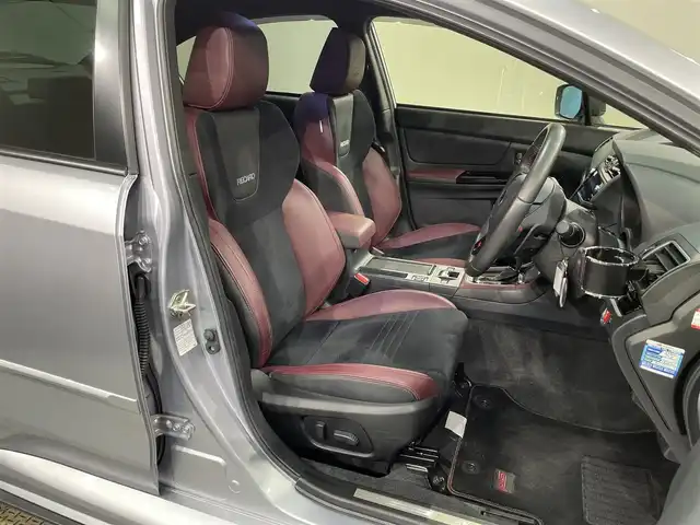 スバル ＷＲＸ Ｓ４ STIスポーツアイサイト 愛知県 2018(平30)年 2万km アイスシルバーメタリック 純正8インチメモリナビ/（AM/FM/SD/CD/DVD/Blu-ray/Bluetooth/フルセグTV)/バックカメラ/アイドリングストップ/ウィンカーミラー/レーダークルーズコントロール/プッシュスタート/ビルトインETC/シートヒーター/ブラインドスポットモニター/プリクラッシュセーフティ/車線逸脱警報/横滑り防止装置/RECAROシート/純正フロアマット/スペアキー/保証書/取扱説明書