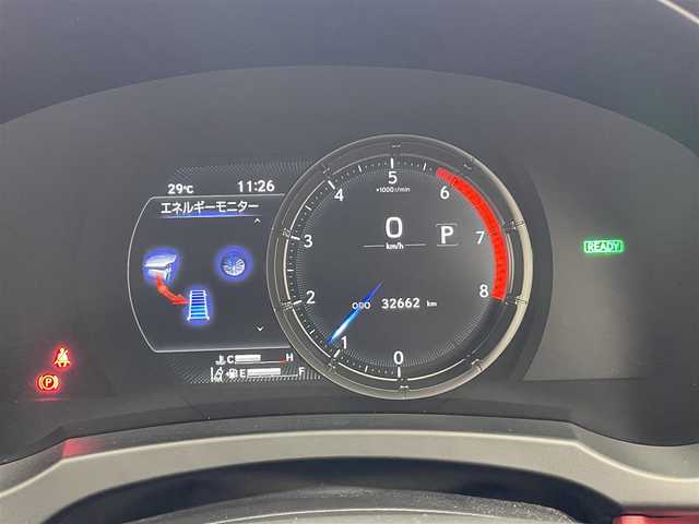 レクサス ＩＳ 300h Fスポーツ 愛知県 2023(令5)年 3.3万km ホワイトノーヴァガラスフレーク 純１０型ＤＡナビ　フルセグＴＶ　全方位カメラ　橙ブレーキキャリパー　ムーンルーフ　リアスポイラーエアロ　赤革　ＢＳＭ　ＥＴＣ２．０　３眼ＬＥＤヘッドライト　追従クルコン　衝突軽減　純Ｆマット　禁煙車　nanoeX