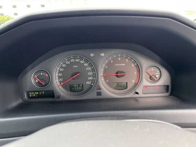 ボルボ Ｓ６０ 2．4 三重県 2006(平18)年 7.9万km シルバー