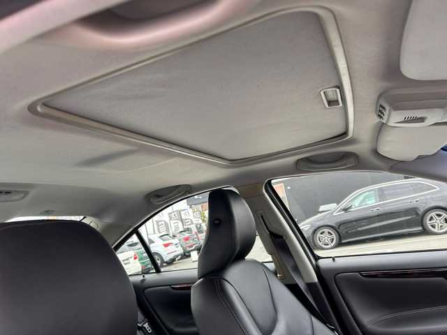 ボルボ Ｓ６０ 2．4 三重県 2006(平18)年 7.9万km シルバー