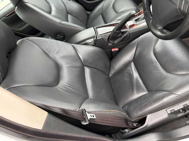 ボルボ Ｓ６０ 2．4 三重県 2006(平18)年 7.9万km シルバー