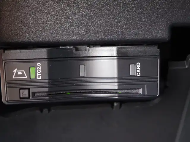 メルセデス・ベンツ ＧＬＢ２００ｄ AMGライン 埼玉県 2020(令2)年 3.7万km ポーラホワイト ブラックハーフレザーシート/アダプティブクルーズコントロール/レーダーセーフティパッケージ/パノラマサンルーフ/パークセンサー/ブラインドスポットモニター/全周囲カメラ/純正ナビ/ドラレコ/ETC/置くだけ充電/シートヒーター/フルセグTV/シートポジションメモリー機能