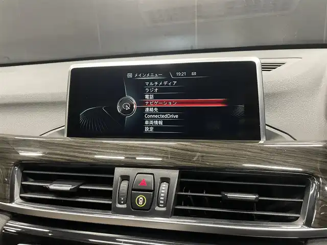 ＢＭＷ Ｘ１ xDrive 20i Xライン 群馬県 2016(平28)年 7.1万km スパークリングストームブリリアントエフェクト OP19インチAW/純正HDDナビ/シートヒーター/アイボリーレザーシート/バックカメラ/Bluetooth/LEDライト/スマートキー/電動リヤゲート/ETC2.0/前後ドライブレコーダー