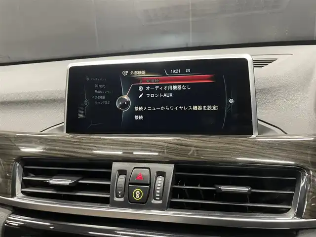 ＢＭＷ Ｘ１ xDrive 20i Xライン 群馬県 2016(平28)年 7.1万km スパークリングストームブリリアントエフェクト OP19インチAW/純正HDDナビ/シートヒーター/アイボリーレザーシート/バックカメラ/Bluetooth/LEDライト/スマートキー/電動リヤゲート/ETC2.0/前後ドライブレコーダー