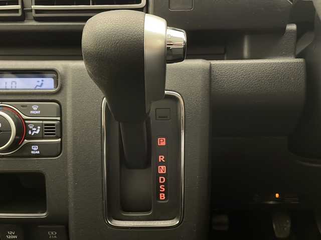 ダイハツ アトレー バン RS 宮崎県 2024(令6)年 1.1万km オフビートカーキM 禁煙車/衝突被害軽減ブレーキ/社外ナビTV/（カロッツェリア/AVIC-RZ812/CD/DVD/Bluetooth/フルセグTV)/社外バックカメラ/社外前後ドライブレコーダー/社外ETC/純正LEDオートライト/純正LEDフォグ/純正セキュリティアラーム/純正フロアマット/両側電動スライドドア/アダプティブクルーズコントロール/レーンディパーチャーアラート/オートマチックハイビーム/クリアランスソナー/オートエアコン/ルーフキャリア/スマートキー/プッシュエンジンスタート/スペアキー/新車時保証書/取扱い説明書