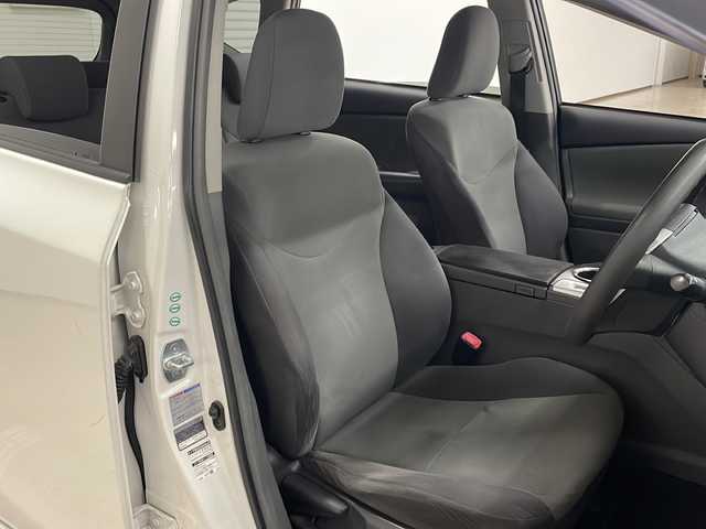 トヨタ プリウス α S 熊本県 2013(平25)年 8.8万km ホワイトパールクリスタルシャイン 純正ナビ(TV・Bluetooth・CD)/バックカメラ/ETC/3列シート/横滑り防止/AW/フロアマット/スマートキー