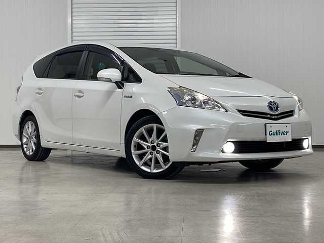 トヨタ プリウス α S 熊本県 2013(平25)年 8.8万km ホワイトパールクリスタルシャイン 純正ナビ(TV・Bluetooth・CD)/バックカメラ/ETC/3列シート/横滑り防止/AW/フロアマット/スマートキー