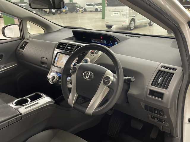 トヨタ プリウス α S 熊本県 2013(平25)年 8.8万km ホワイトパールクリスタルシャイン 純正ナビ(TV・Bluetooth・CD)/バックカメラ/ETC/3列シート/横滑り防止/AW/フロアマット/スマートキー