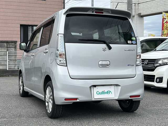 スズキ ワゴンＲ FZ 群馬県 2014(平26)年 12.7万km シルキーシルバーメタリック エンジンスタートボタン/バックカメラ/スマートキー/純正ナビ・フルセグTV/フロアマット純正/ABS/横滑り防止装置/エアバックW/衝突被害軽減システム