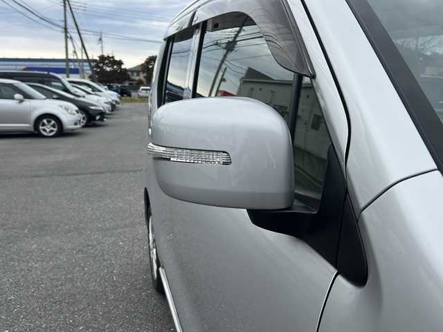 スズキ ワゴンＲ FZ 群馬県 2014(平26)年 12.7万km シルキーシルバーメタリック エンジンスタートボタン/バックカメラ/スマートキー/純正ナビ・フルセグTV/フロアマット純正/ABS/横滑り防止装置/エアバックW/衝突被害軽減システム