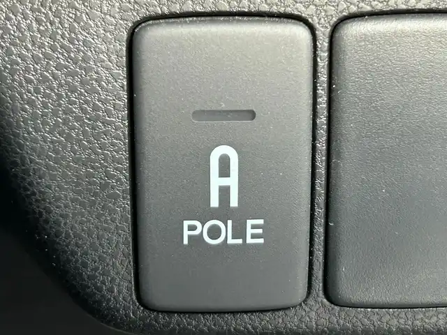 ホンダ フィット ハイブリット スマート セレクション 静岡県 2011(平23)年 2.9万km アラバスターシルバーメタリック 社外7インチナビ/（CD/DVD/FM/AM/USB）/ワンセグTV/バックカメラ/オートライト/ETC車載器/スマートキー/クルーズコントロール/オートエアコン/純正15AW